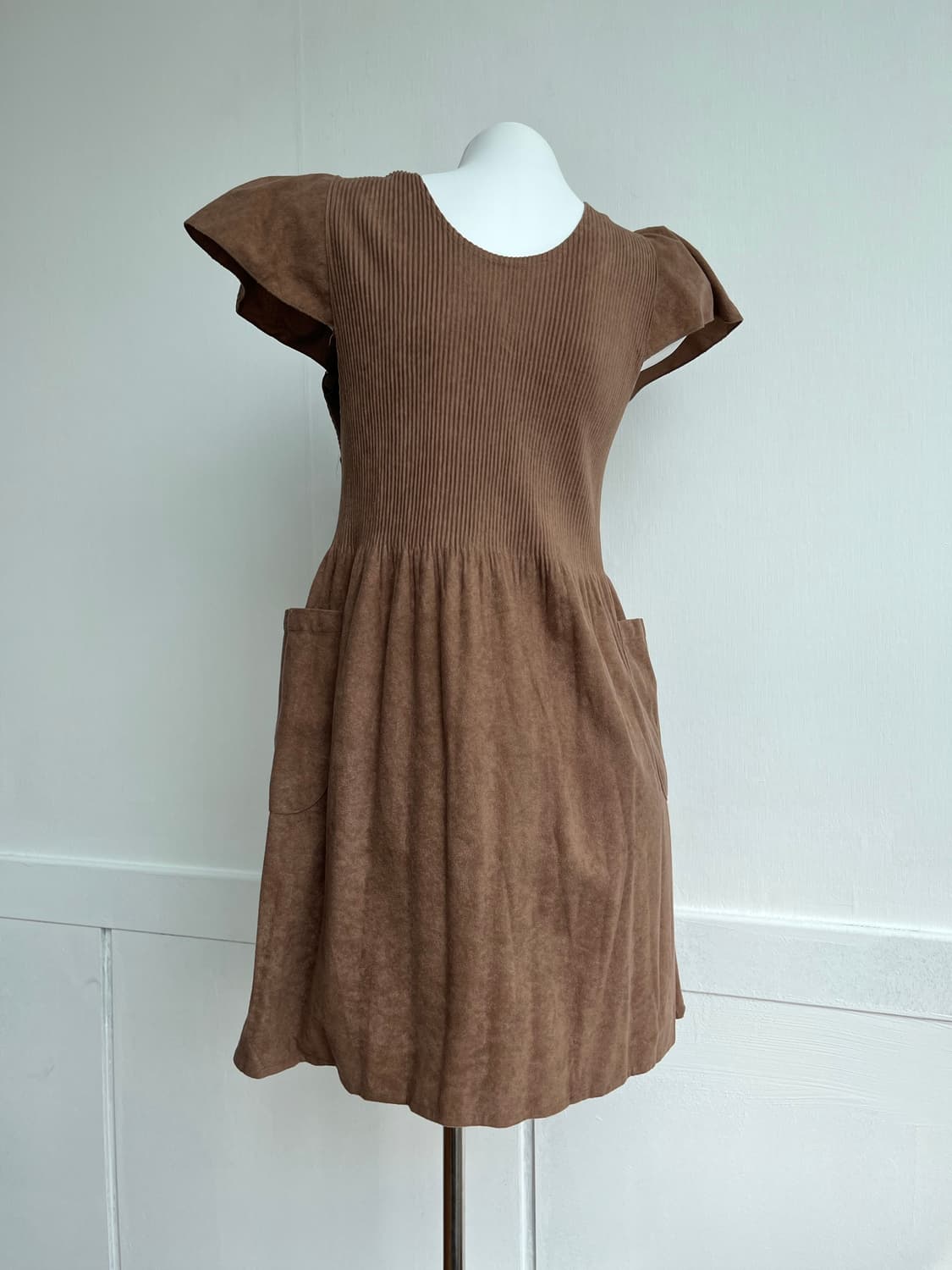  N° THE FEELING 브라운 포켓 미니 원피스 상품이미지5