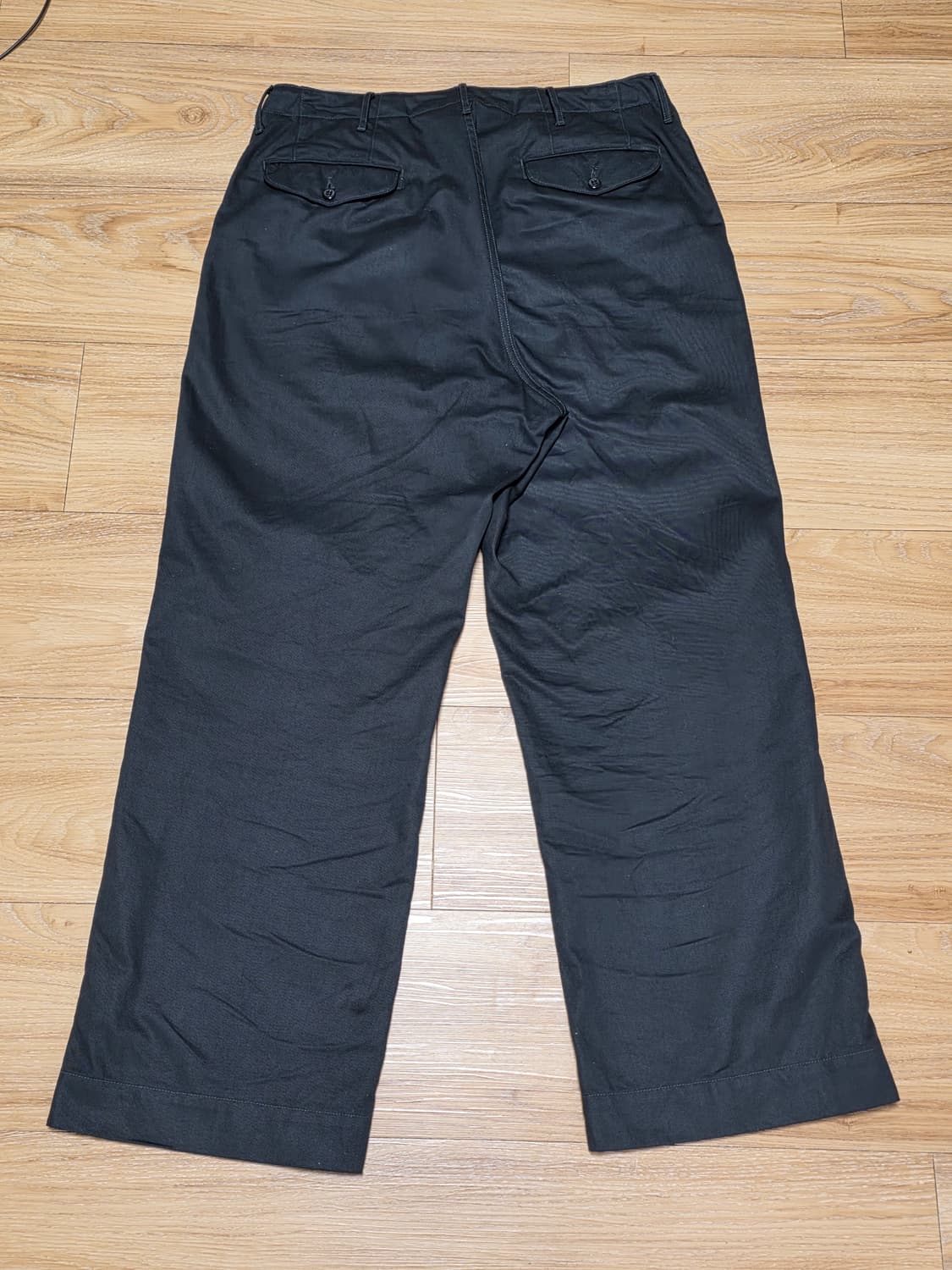 1회착 택포20만4size)피그벨 오피서 와이드치노 블랙 상품이미지4