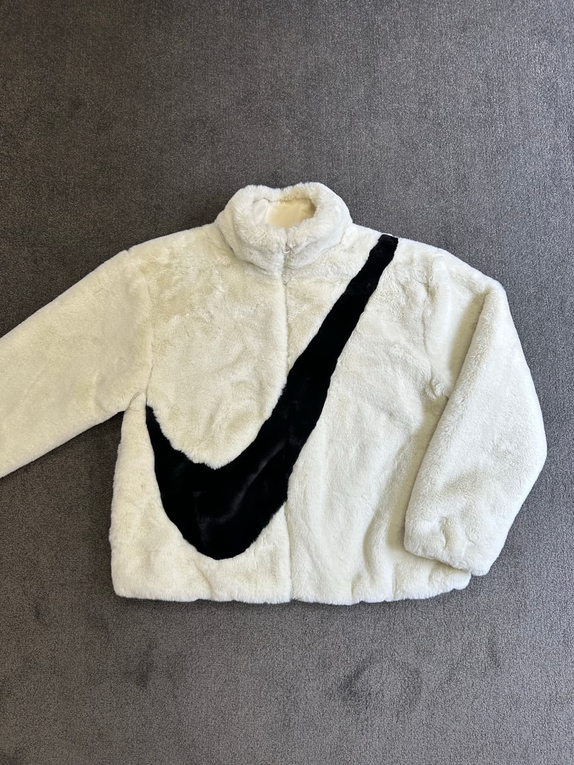 나이키 빅 스우시 퍼 자켓 M 상품이미지1