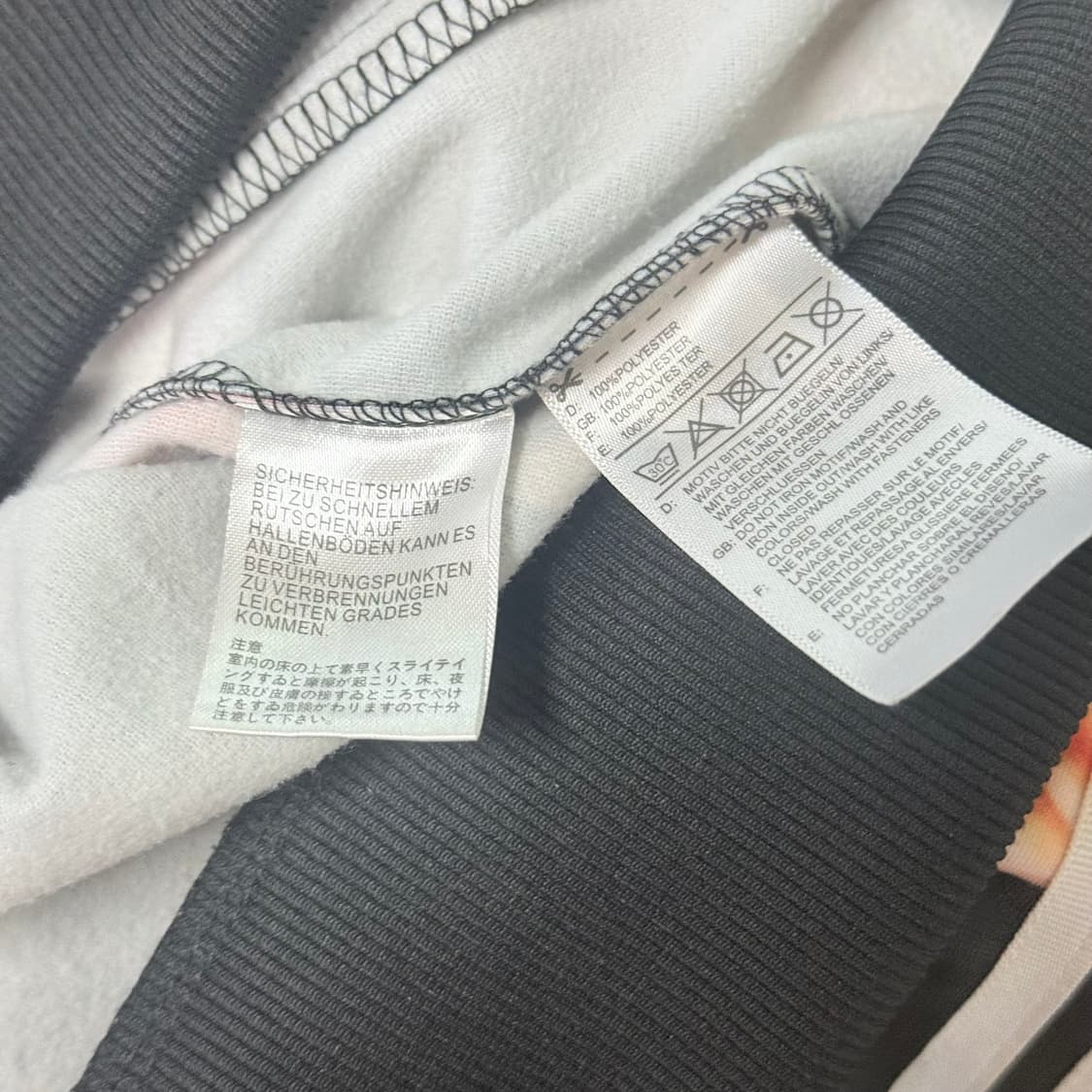 아디다스 오리지널 플라워 패턴 트랙탑 L 상품이미지2