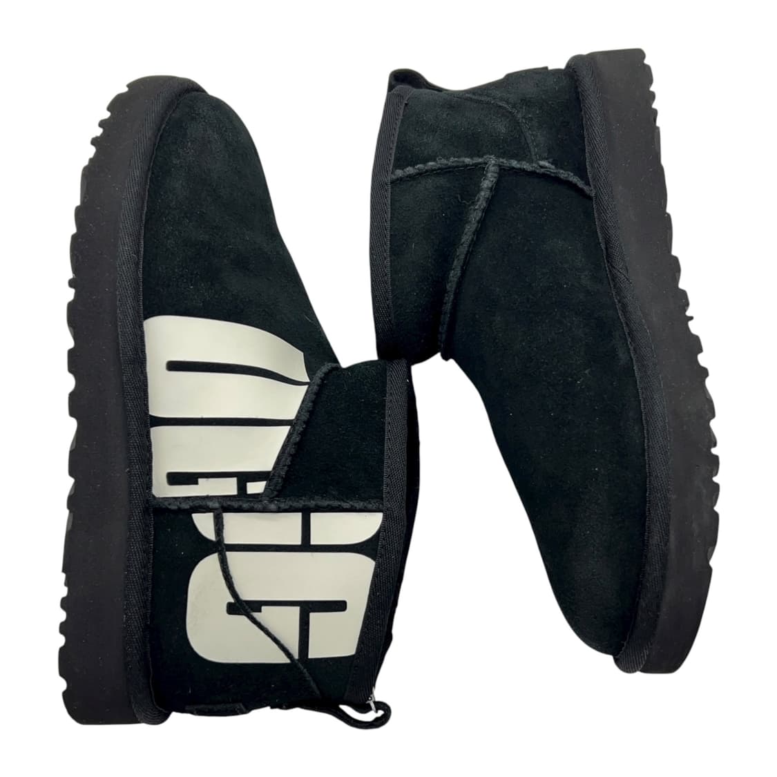 230 W 어그 클래식 울트라 미니 사이드 로고2 부츠 블랙 상품이미지2