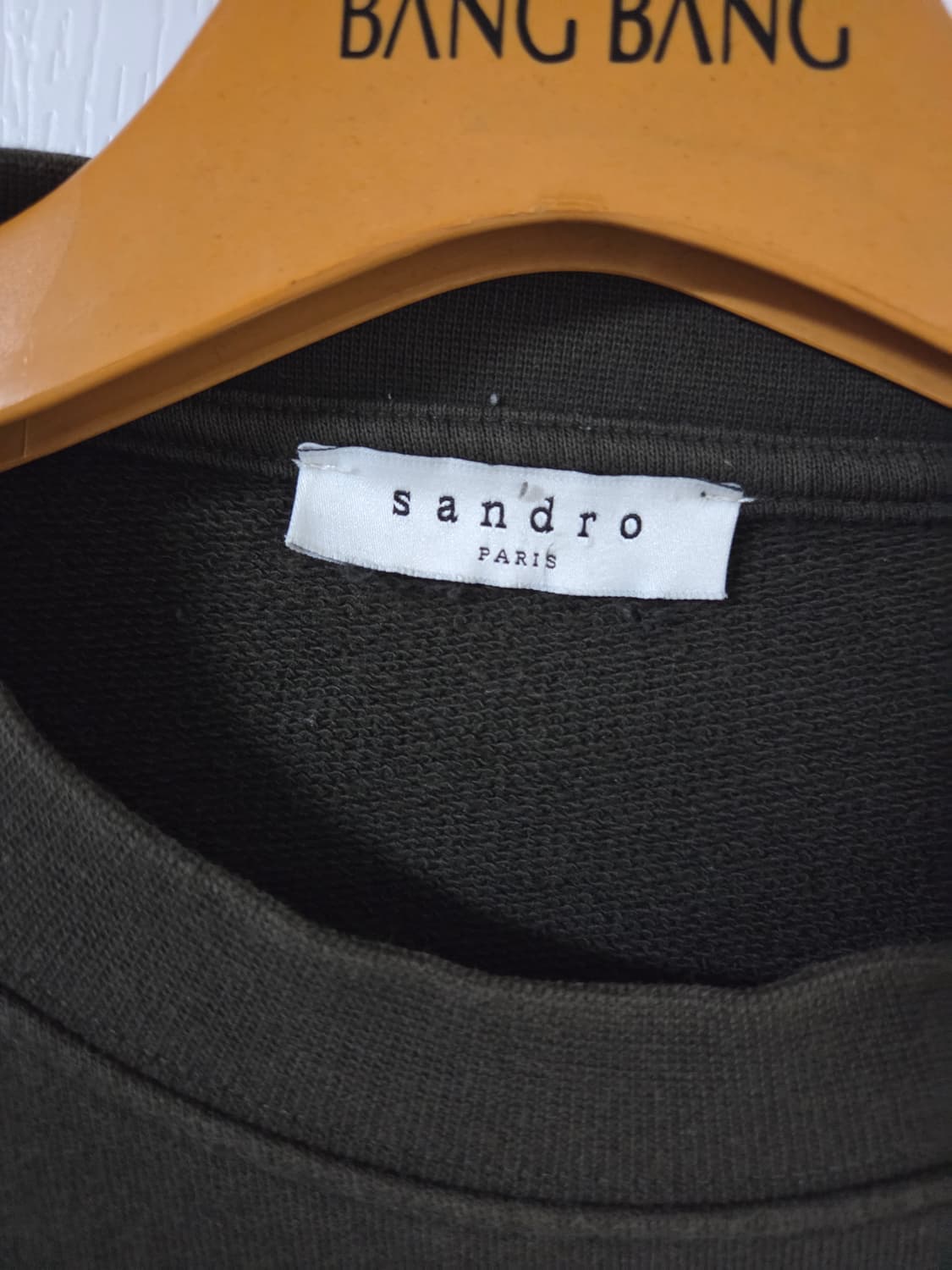 산드로 카키색 맨투맨 상품이미지3