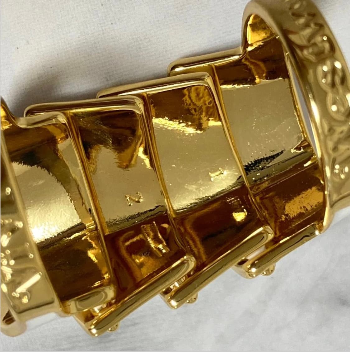 비비안웨스트우드 아카이브 골드화이트 아르테미스 너클링 반지 상품이미지8