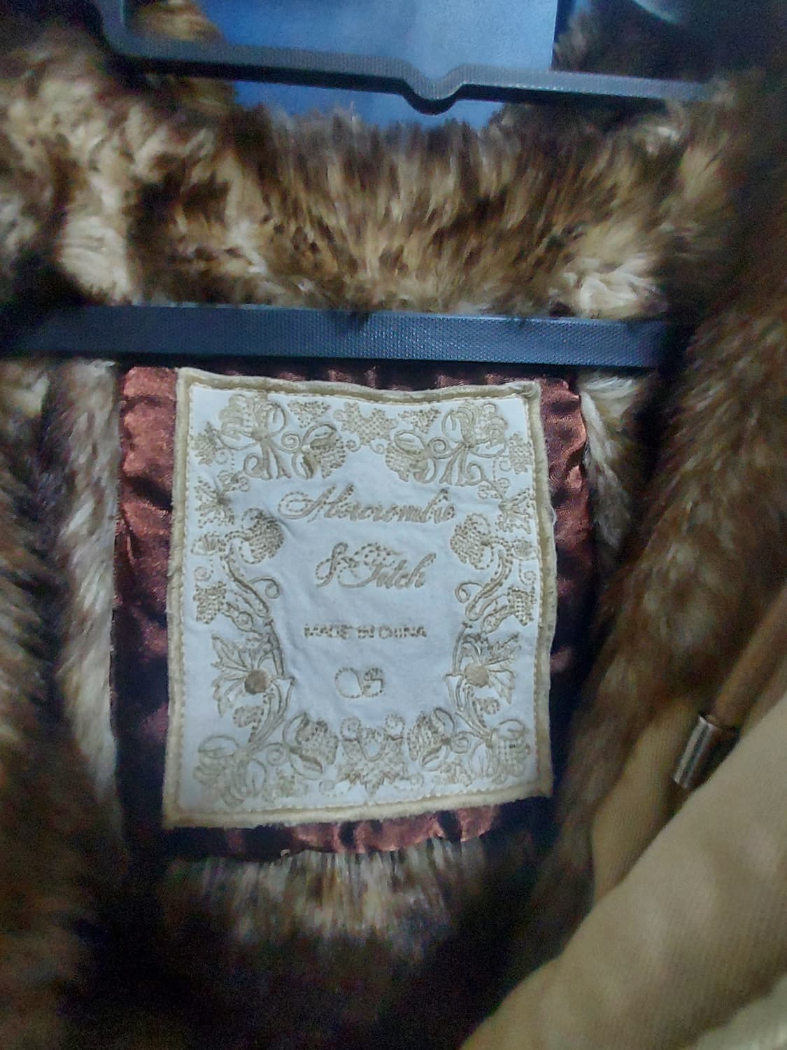 아베크롬비 퍼 후드 점퍼 집업 울프죠 상품이미지2