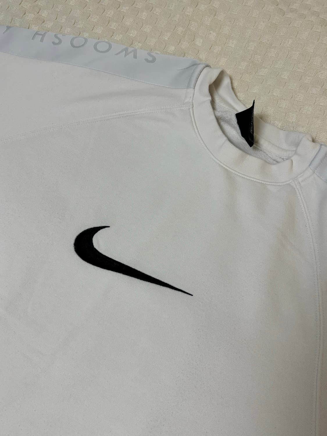 나이키 스우시 맨투맨 상품이미지2