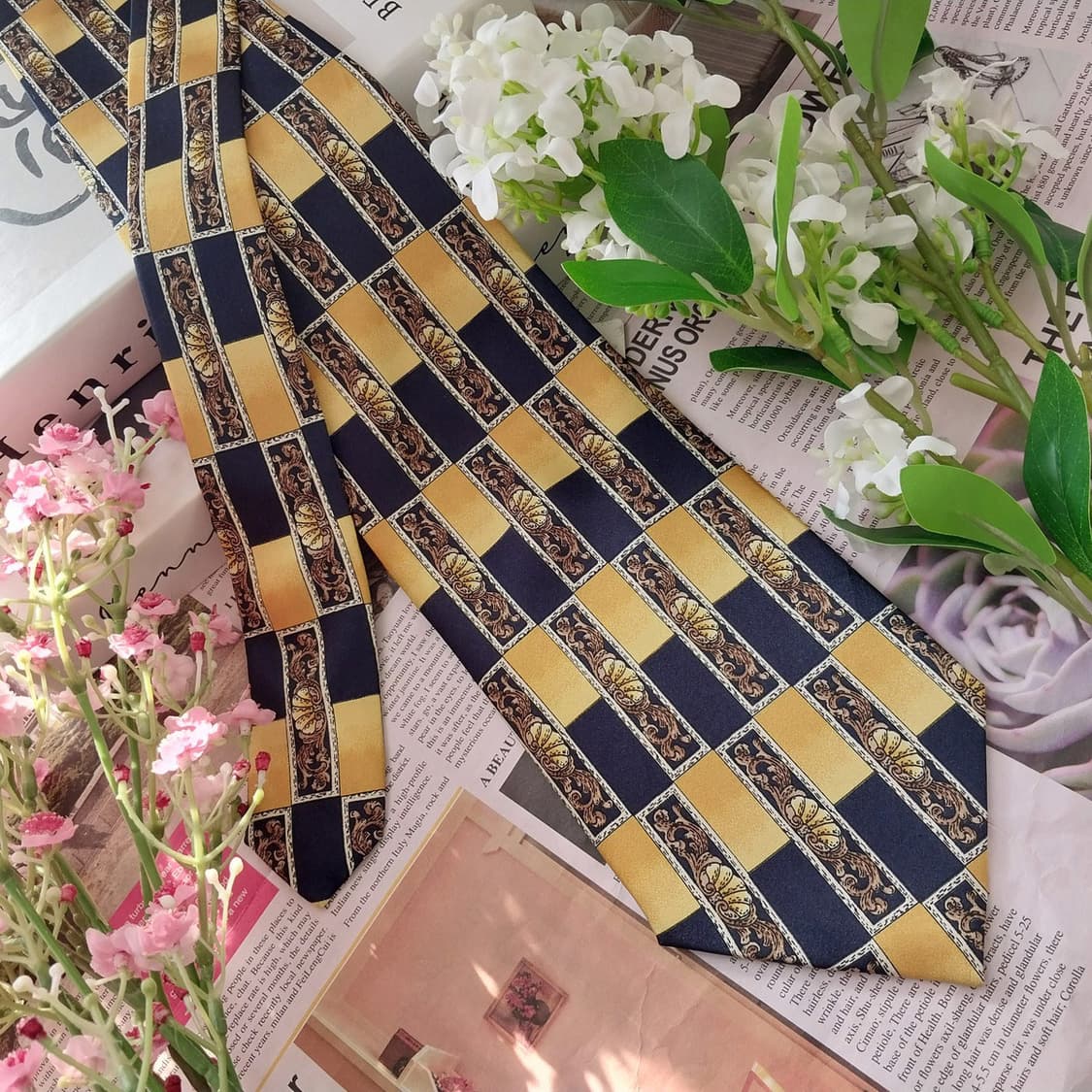 엘리오 타치 실크 클래식 프린트 넥타이 9.6cm 새상품 K1497
 상품이미지2