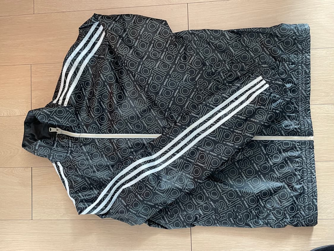 아디다스 양면 리버시블 바람막이 자켓 상품이미지3