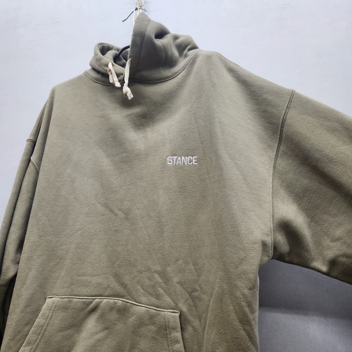 STNC 스텐스 백 빅로고 자수 오버핏 후드티 2XL 상품이미지3