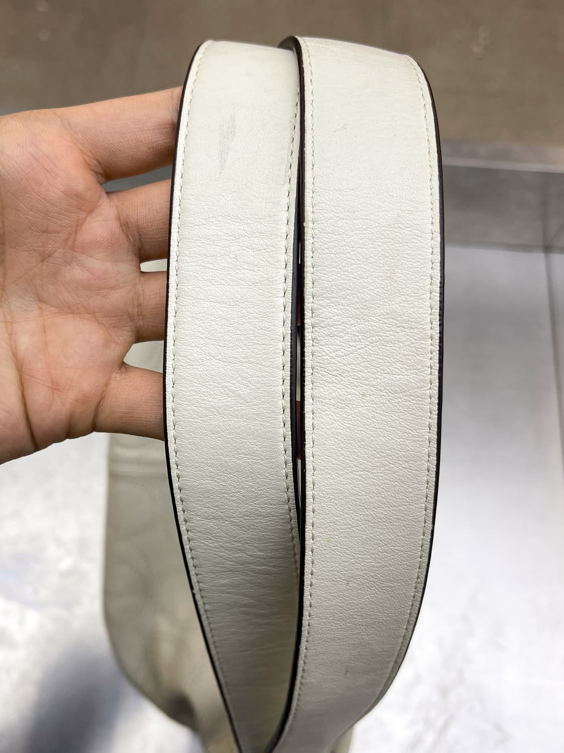 코치 CC 펀칭 숄더백  상품이미지5