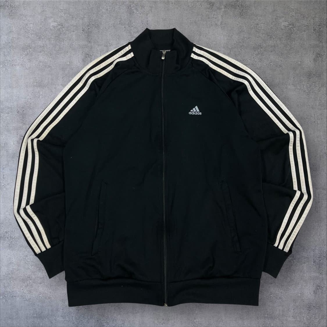 아디다스 블랙 컬러 스몰 로고 삼선 트랙탑 져지 상품이미지1