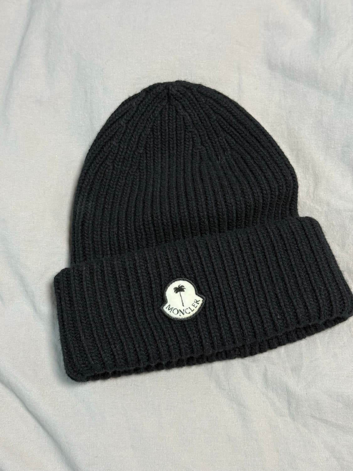 몽클레어 팜 엔젤스 비니 상품이미지1