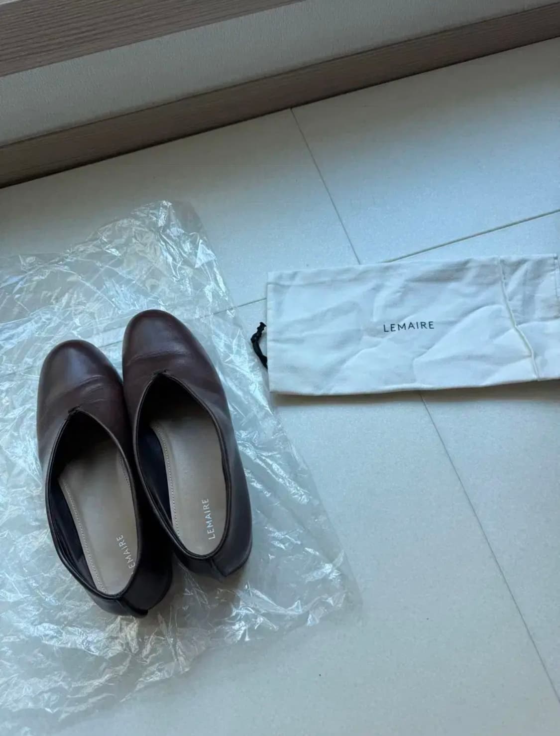 르메르 플랫 브라운 39 상품이미지1