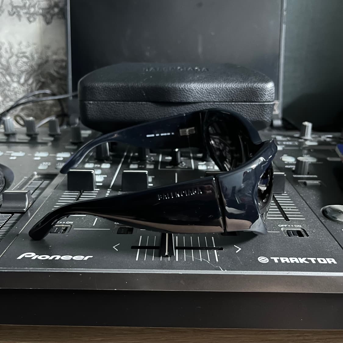 발렌시아가 선글라스 상품이미지4