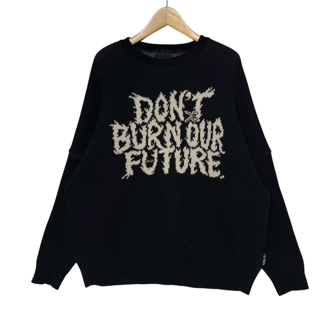 아조바이아조 니트맨투맨 상품이미지1