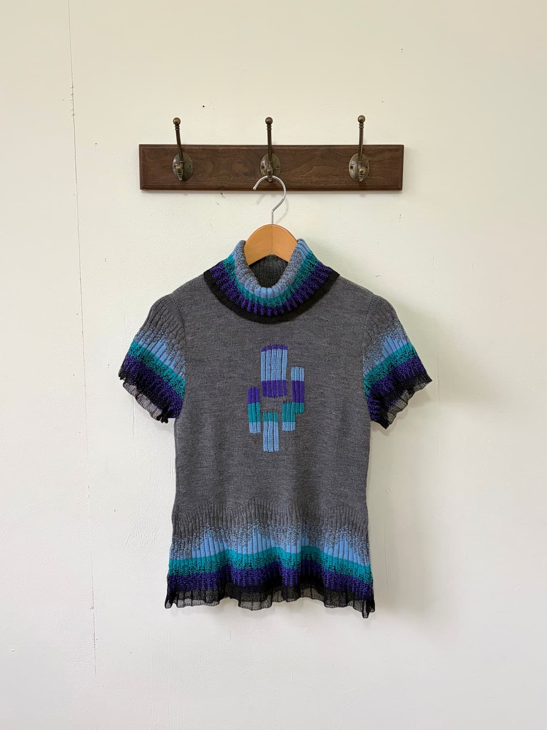 Chamois 그래픽 터틀넥 상품이미지1