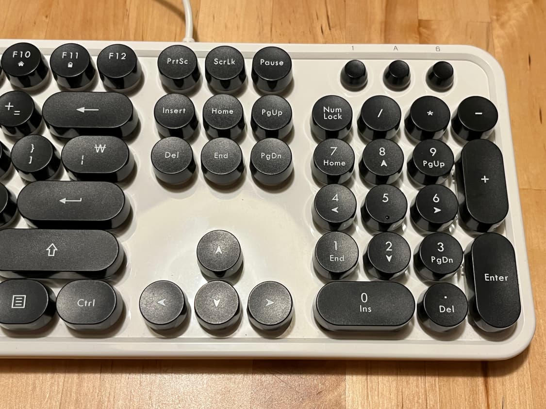 🖥️ actto KBD-47 레트로  감성 유선 키보드 판매합니다 상품이미지5