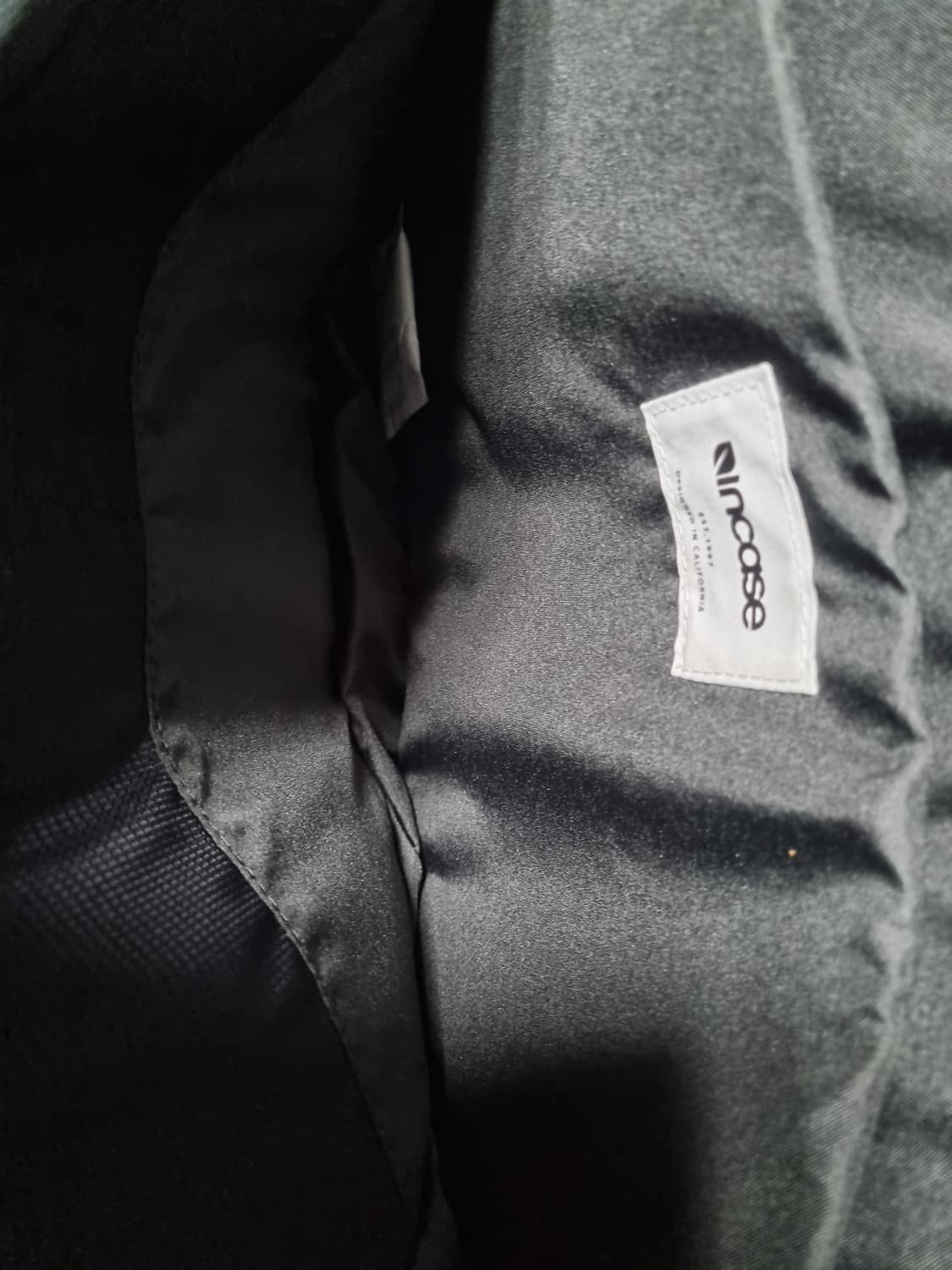 인케이스 리폼 슬링백 새상품 상품이미지4