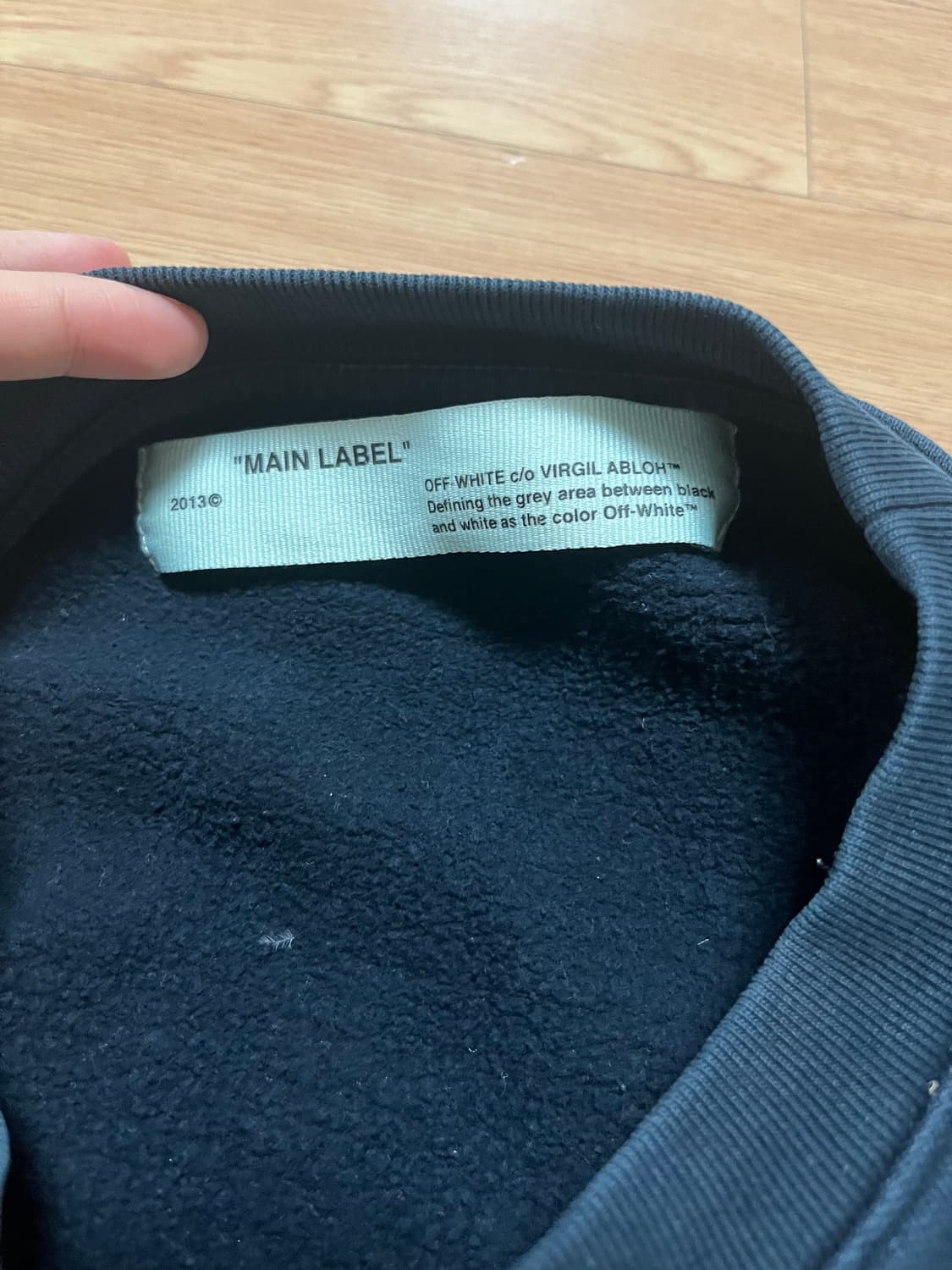 화이트 오프 맨투맨 상품이미지4