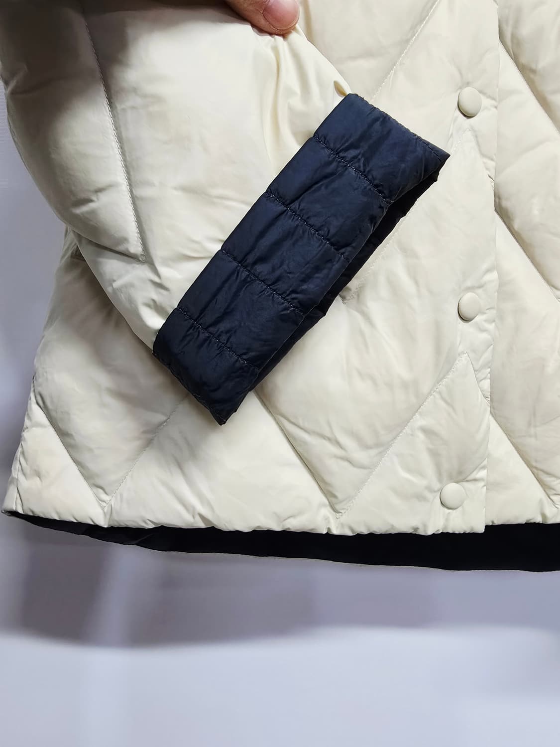 렙쇼메이 아이보리 퀄팅 후드 다운패딩 점퍼 상품이미지3