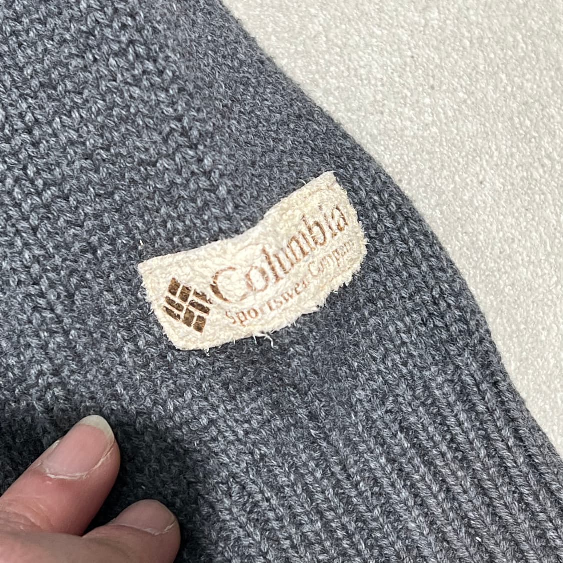 컬럼비아 라운드넥 니트 s08883 상품이미지5