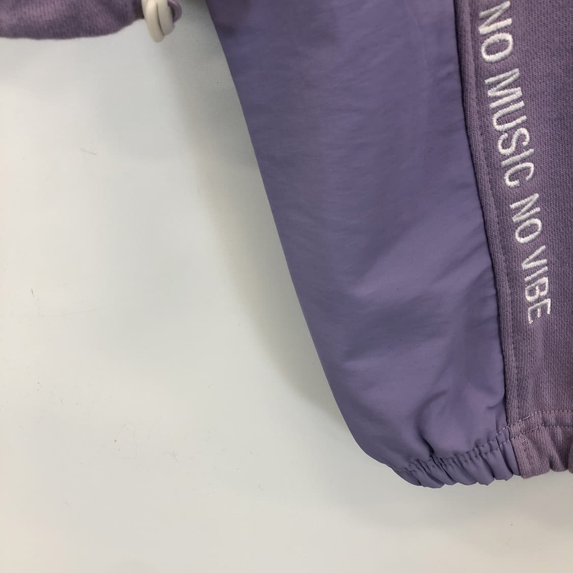 로라로라 라운드로고 스웻셔츠 FREE 상품이미지5