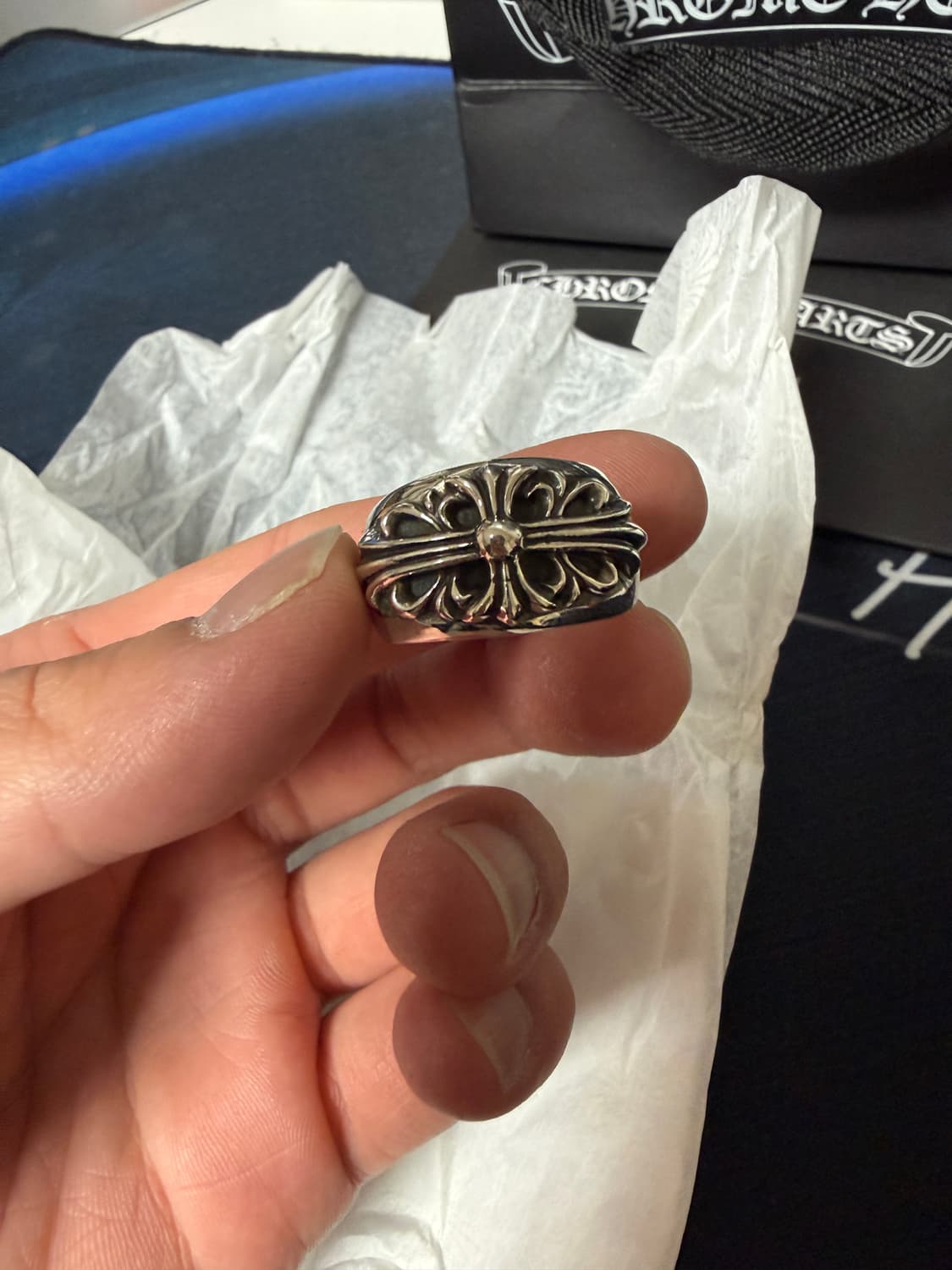 크롬하츠 플로랄 크로스링 새상품 상품이미지1