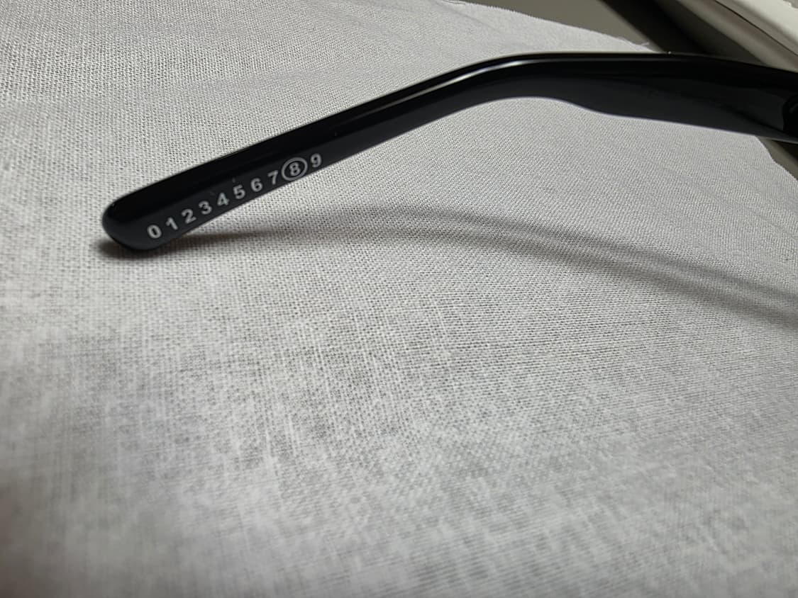 젠틀몬스터 메종 마르지엘라 MM010 블랙 상품이미지3