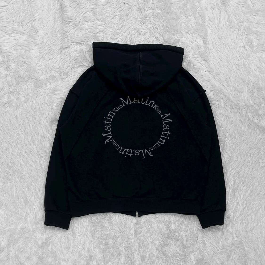 마뗑킴 피그먼트 솔리드 후드집업 블랙 상품이미지2