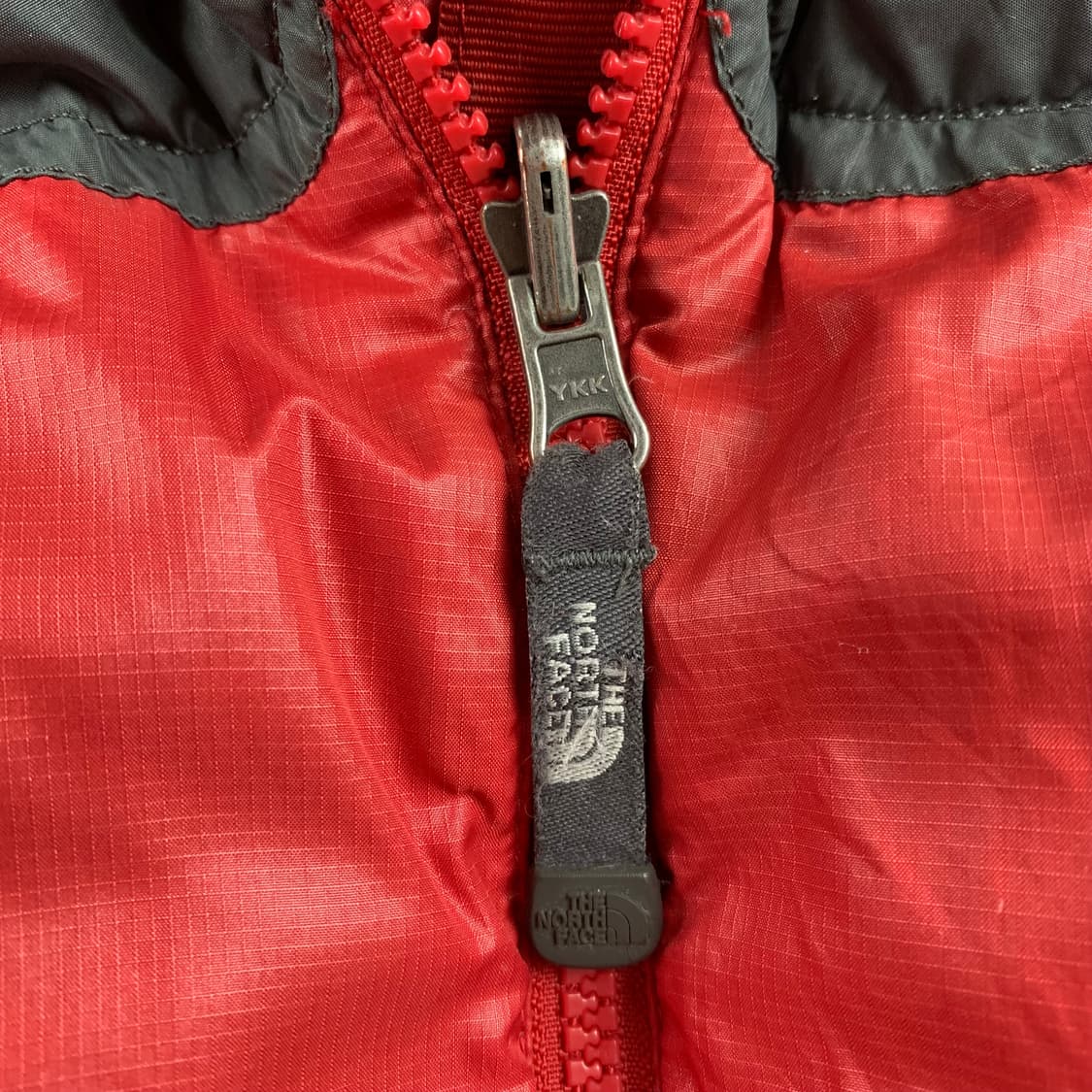 노스페이스 눕시 700 구스다운 패딩 레드 상품이미지5