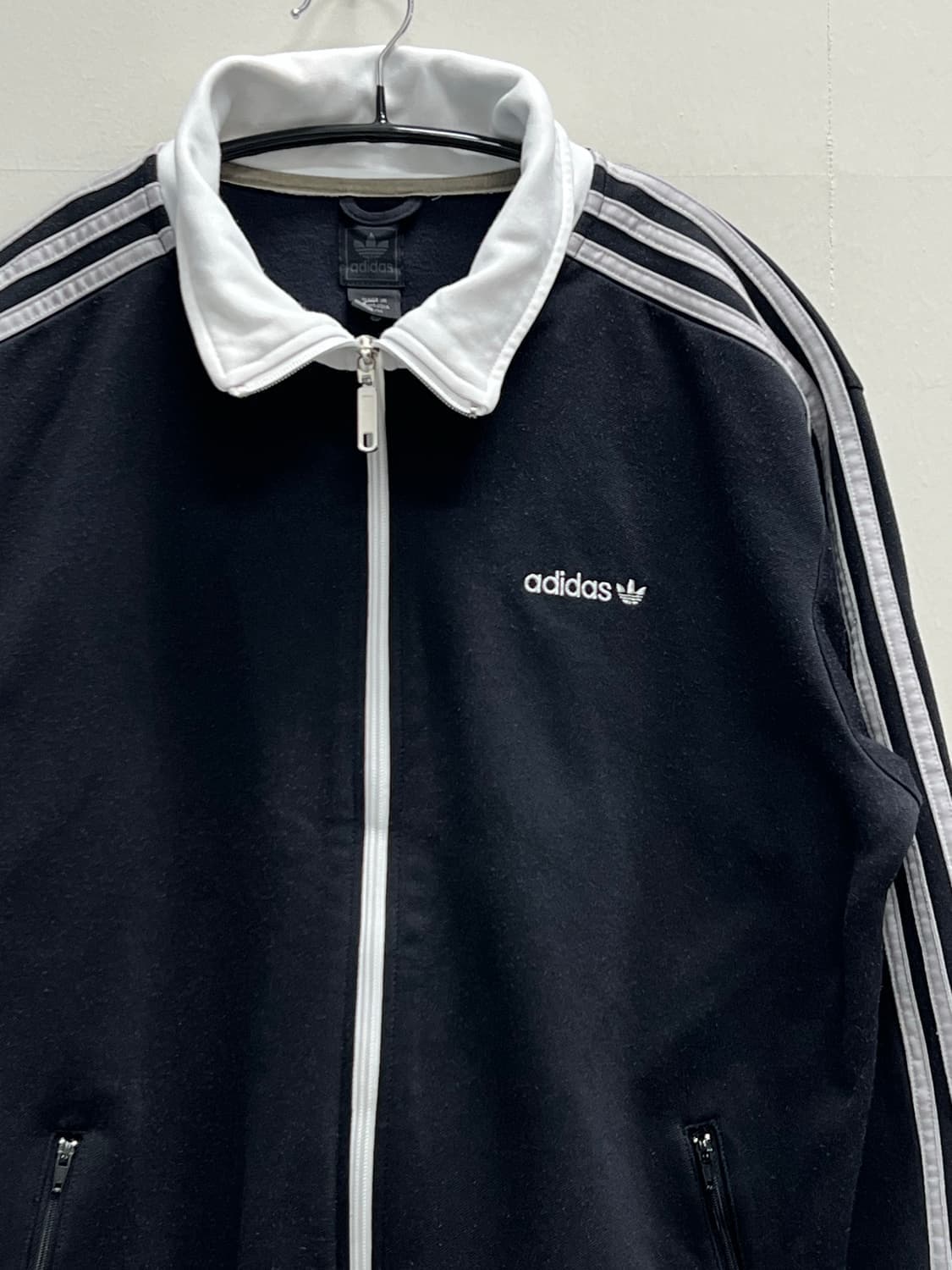 (M) 아디다스 올드스쿨 베켄바우어 트랙탑 져지 블랙/화이트/그레이 상품이미지3