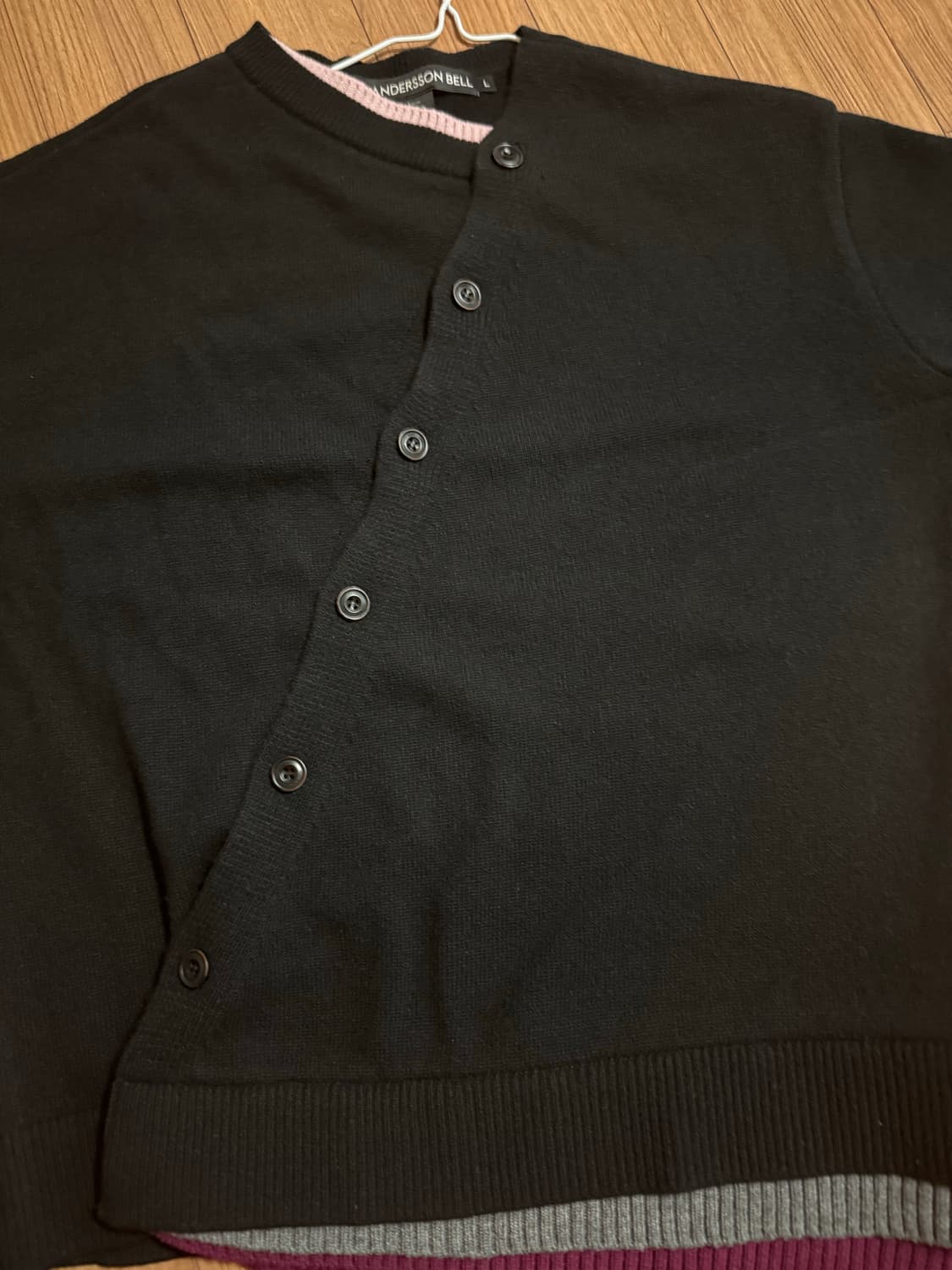 앤더슨벨 LAYERED CARDIGAN atb1433m(BLACK) 상품이미지4