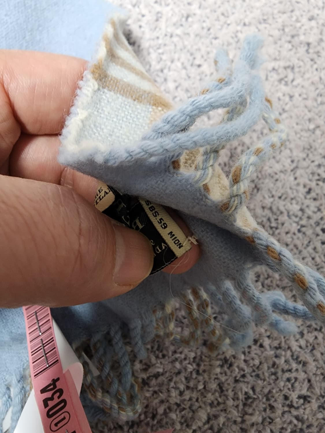 버버리 B로고 캐시미어 머플러 하늘색 상품이미지6