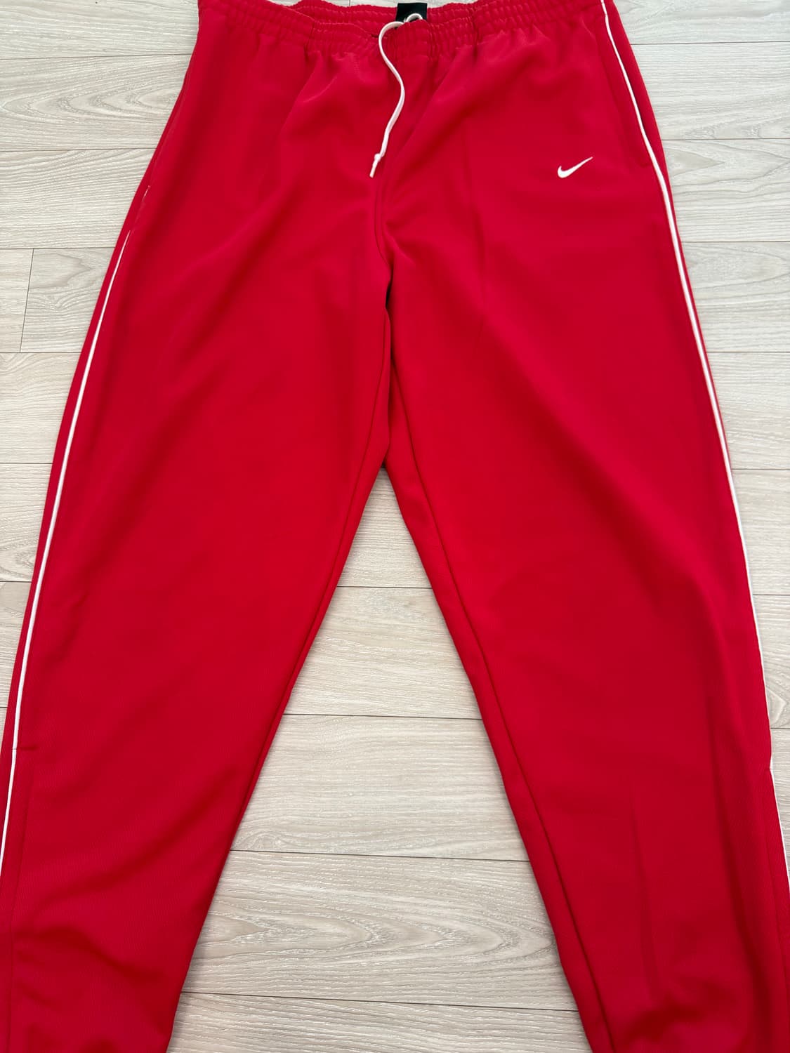 나이키 트레이닝 레드 트랙팬츠 상품이미지1