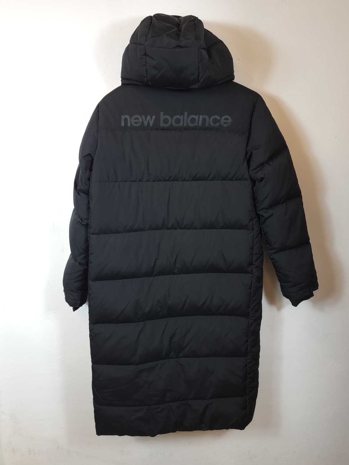 뉴발란스 퍼포먼스 챌린지 롱다운후드패딩 85-95 XS 블랙 상품이미지5