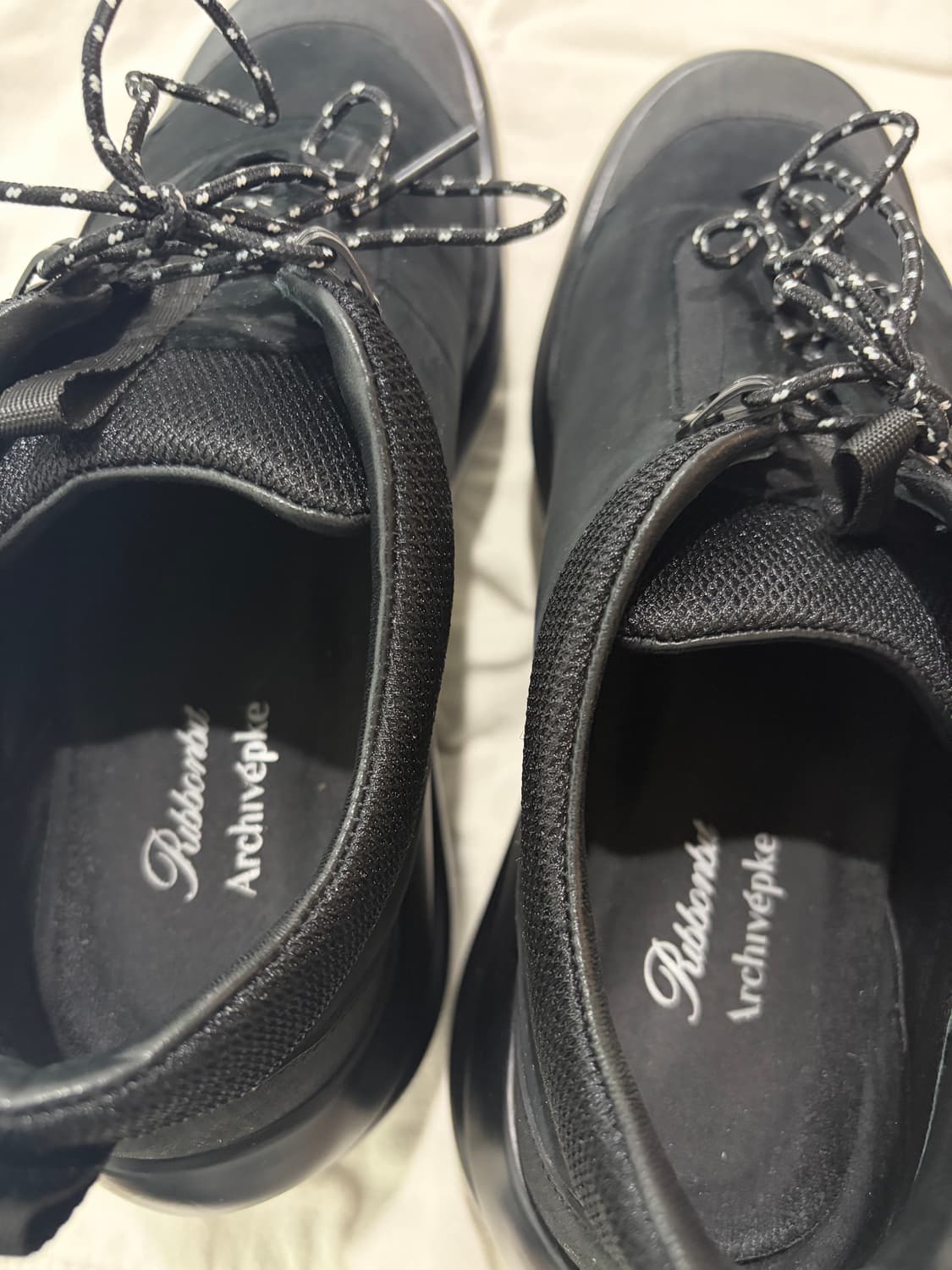 리본빛 아카이브앱크 콜라보 플랫폼 스니커즈 38 상품이미지3