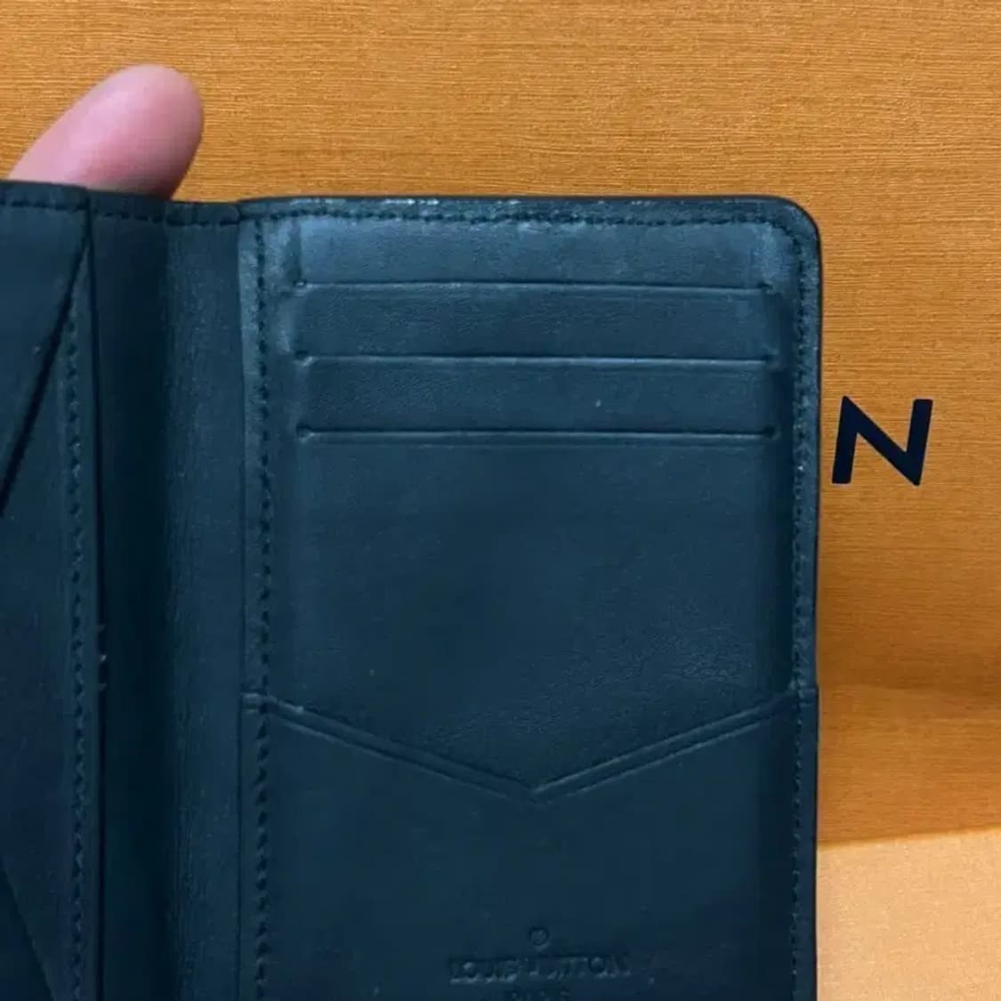 루이비통 쉐도우 오거나이저 상품이미지8