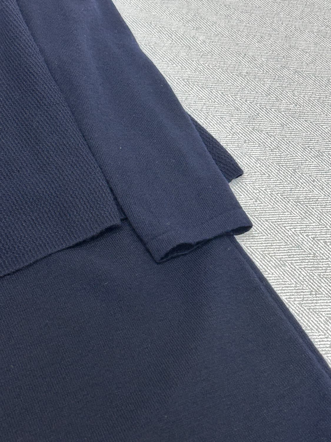 BCBG 울100 니트 원피스 네이비 85사이즈 하객룩 상품이미지10