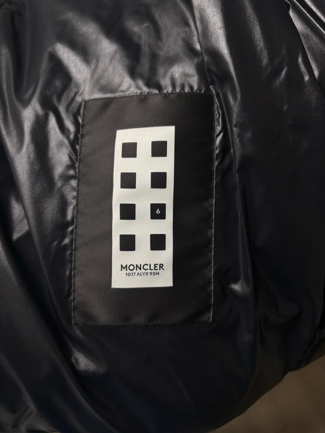 몽클레어x알릭스 알몬드 패딩 블랙 3사이즈 상품이미지4