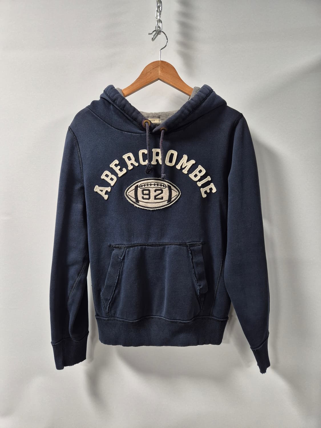 *무료배송*아베크롬비 Y2K 올드스쿨 네이비 후드티 M사이즈(상태A급) 상품이미지1