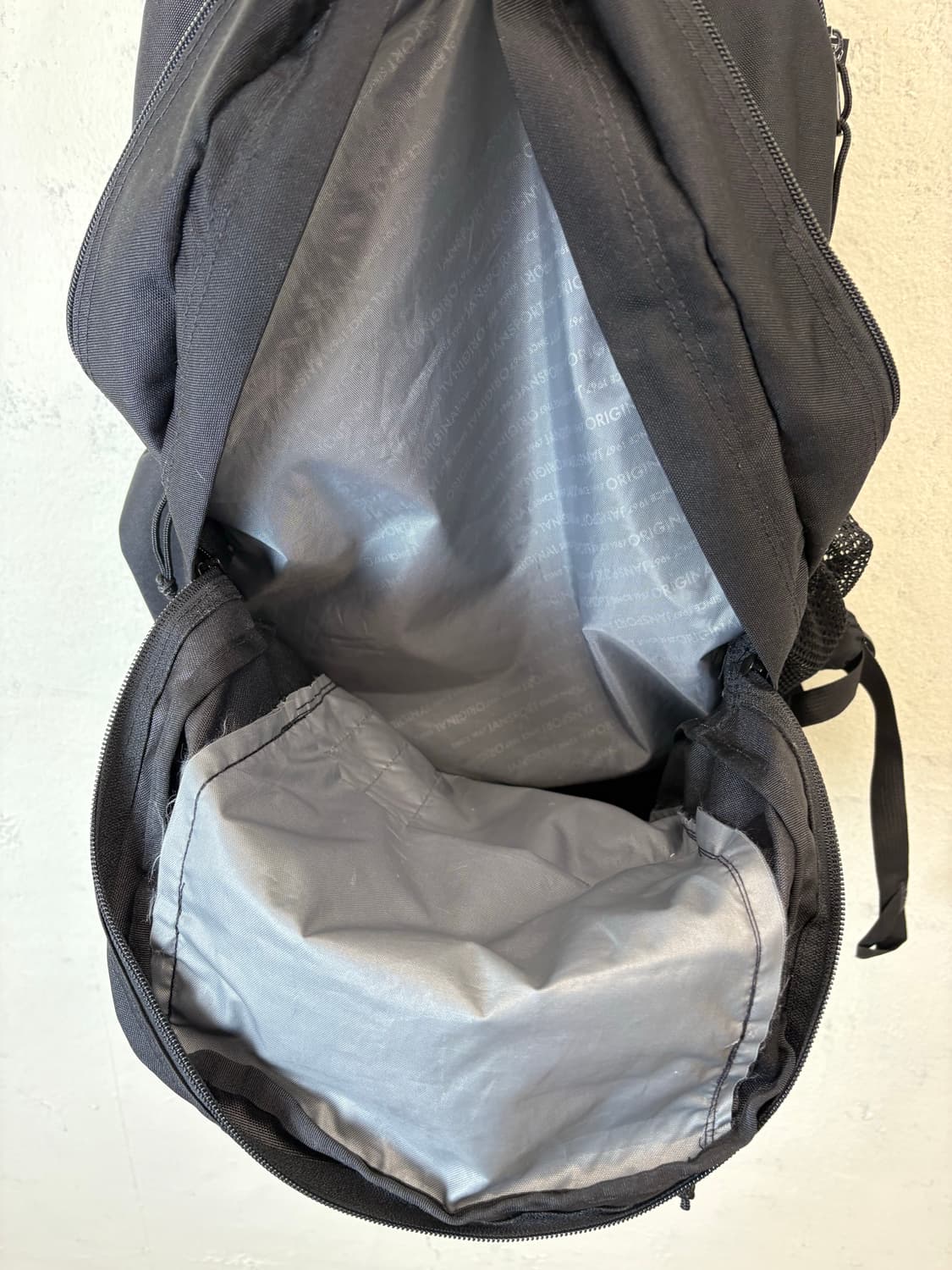 잔스포츠 빅캠퍼스 백팩 블랙 상품이미지9