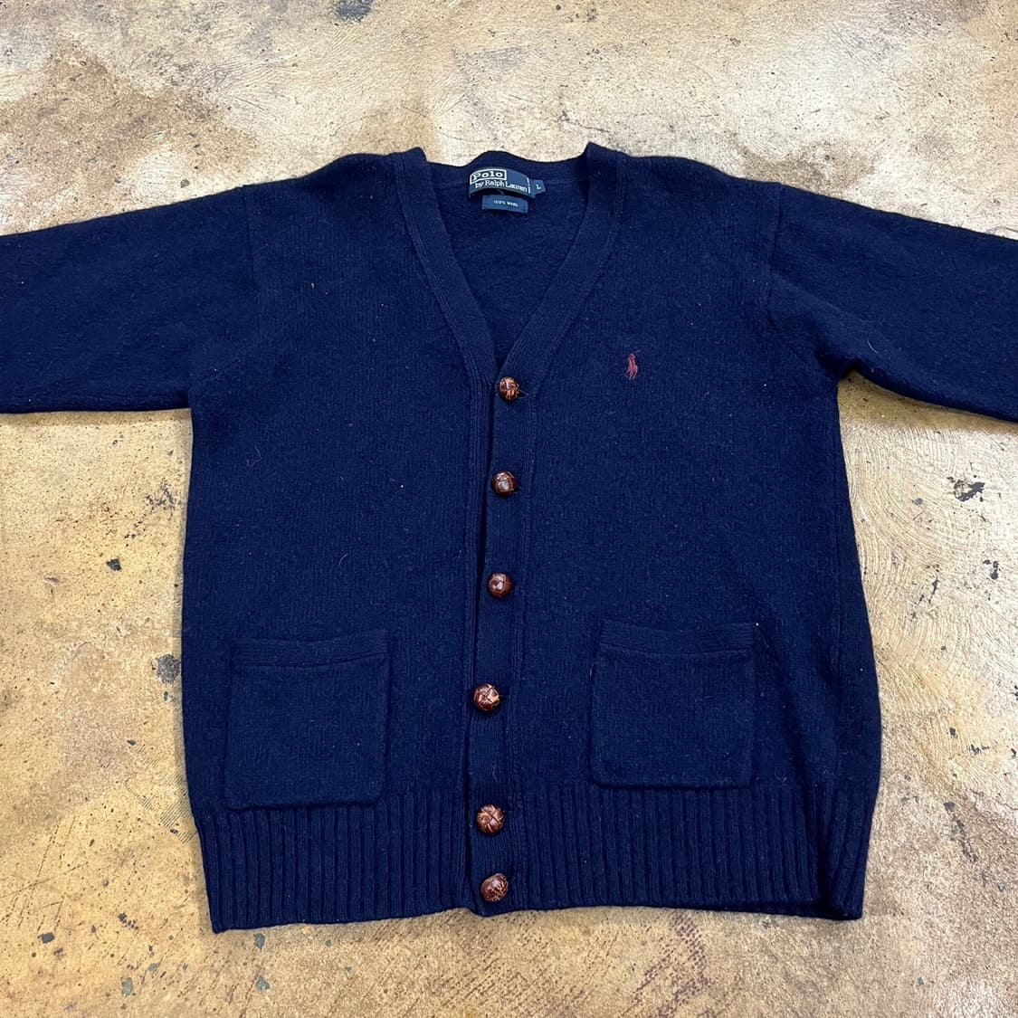 폴로 네이비 브이넥 니트 가디건 상품이미지3