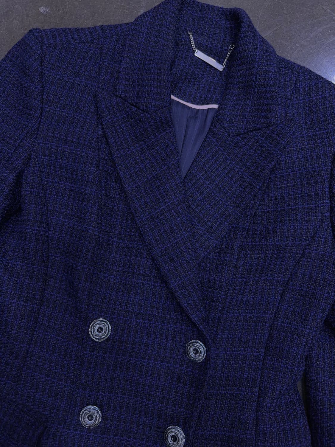 비아드젠 x 강영주 콜라보 트위드 더블자켓 네이비 S 상품이미지3