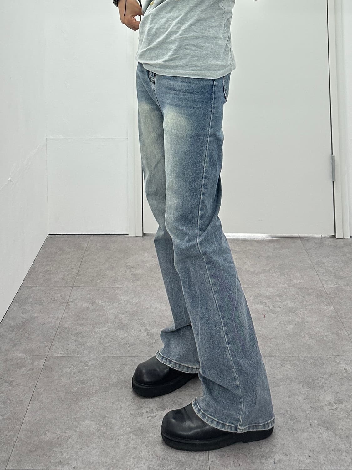 NONE vintage flare cut denim pants 상품이미지3