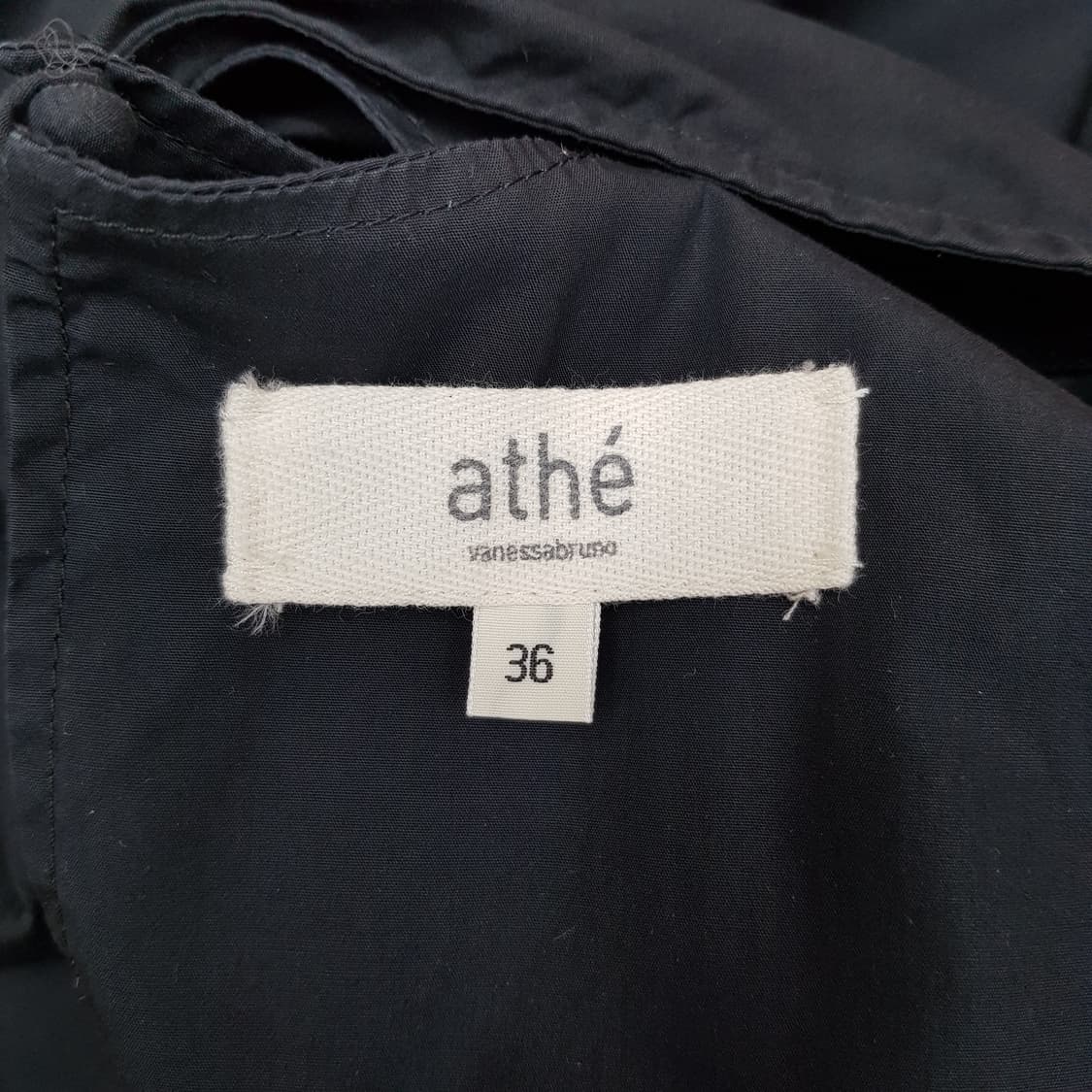 아떼 바네사브루노 2021  슬리브리스 티어드 원피스 36사이즈 상품이미지5