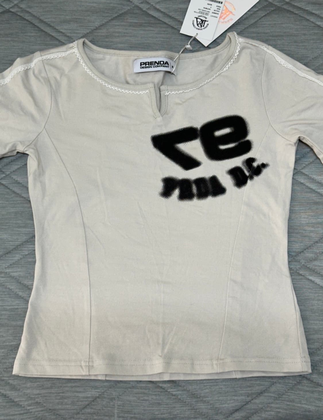  프렌다 롱슬리브 상품이미지1