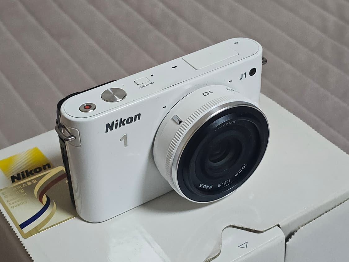니콘 Nikon 1 J1 미러리스 카메라 상품이미지2