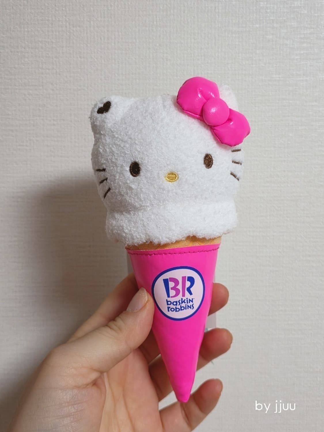 일본 헬로키티 키티짱 x 베스킨라빈스 콜라보 마스코트 키링 상품이미지6