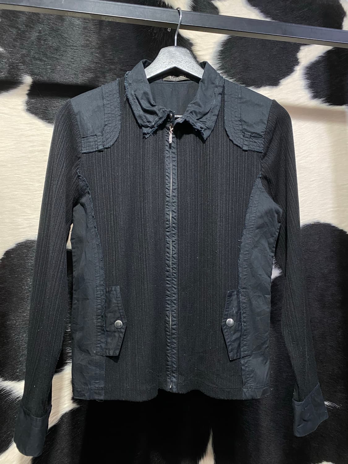 Relish 코튼 배색 디테일 플리츠 집업 상품이미지3