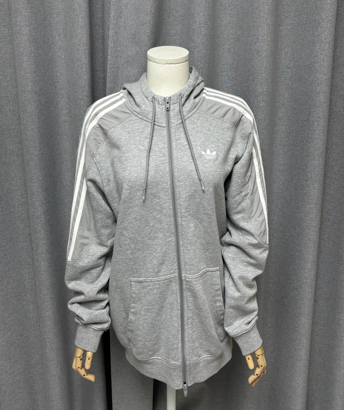 아디다스 그레이 파이어버드 투웨이 집업 져지 상품이미지1