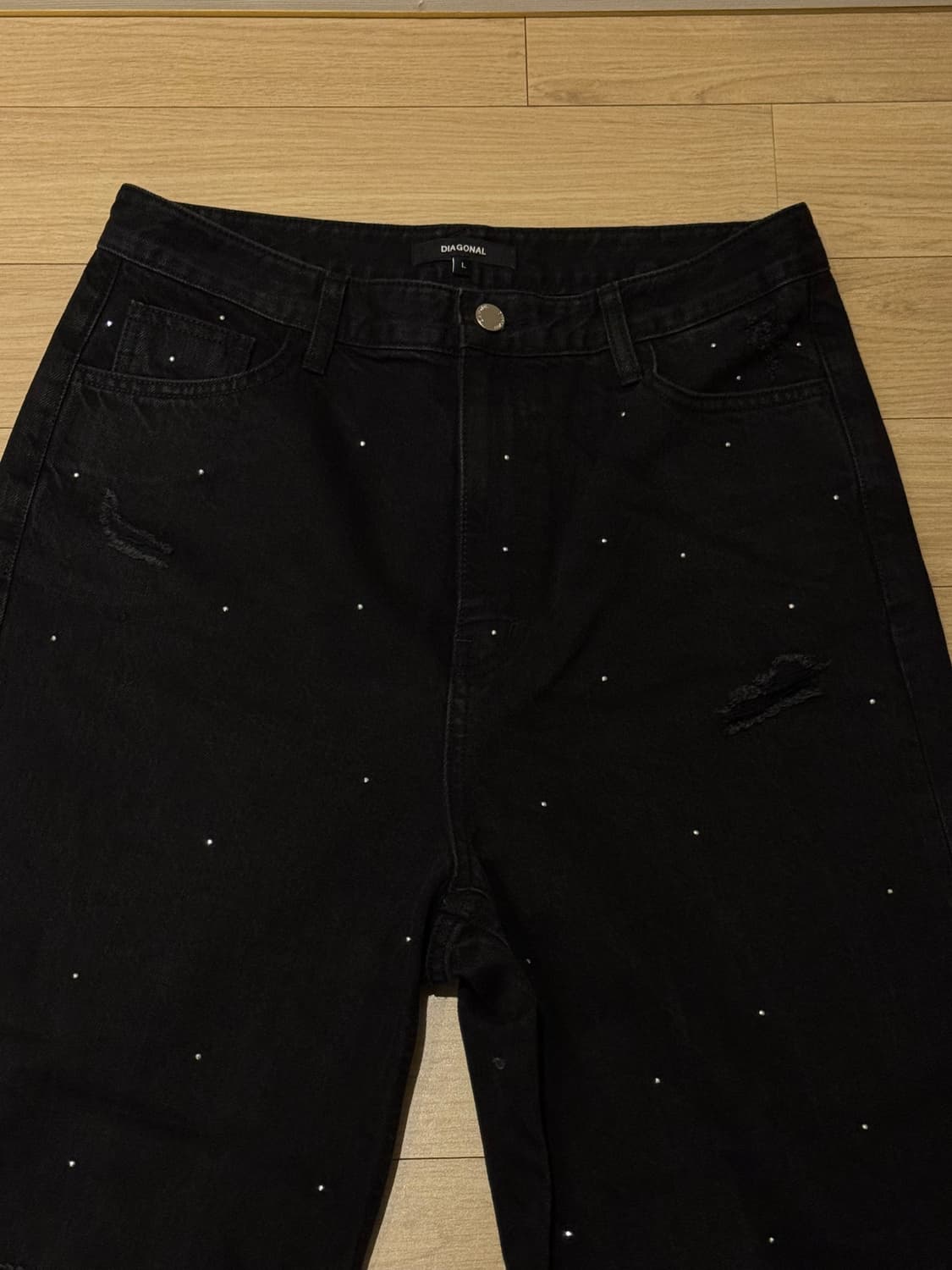 다이애그널 STUD DAMAGE DENIM PANTS 상품이미지7